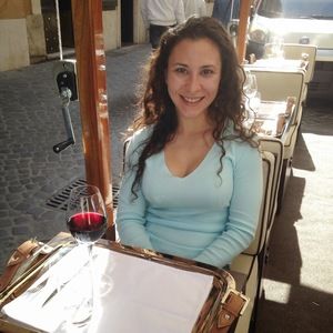 Meet your Posher, Stephanie
